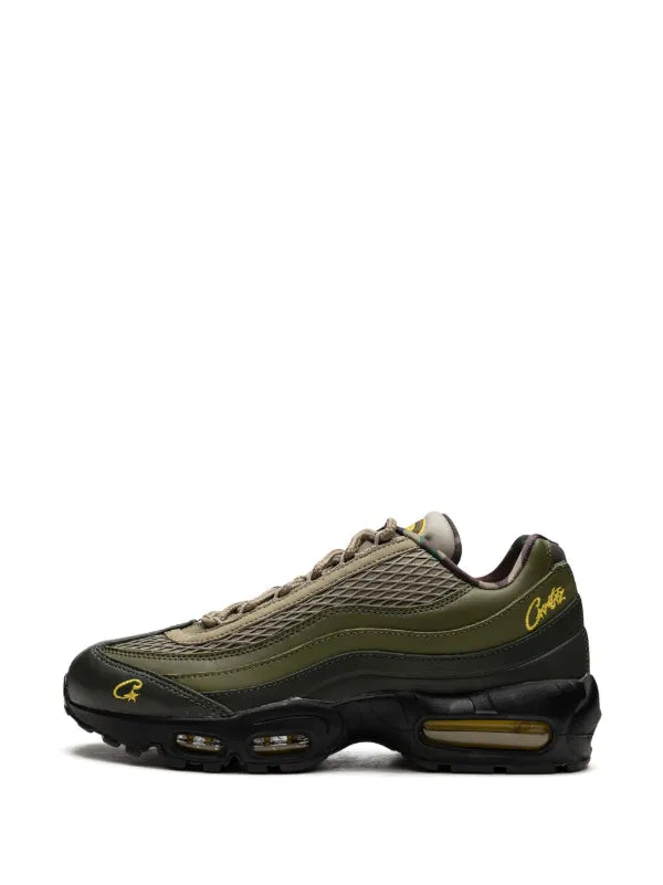 Nike
x Corteiz Air Max 95 SP "Rules The World" sneakers