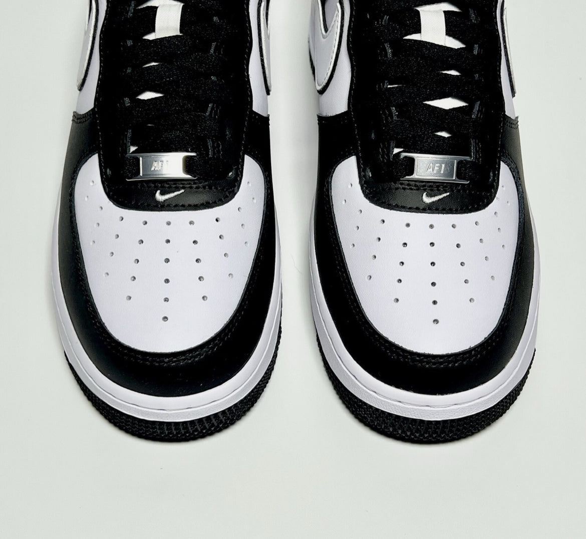 Nike Air Force 1 07 Low Panda Black White Leather OG