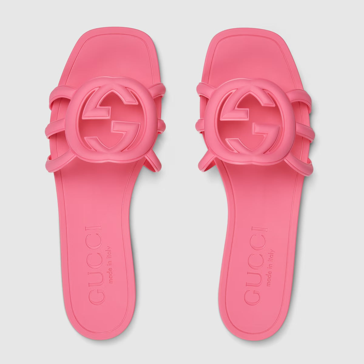 Gucci
Interlocking G sandals Pink