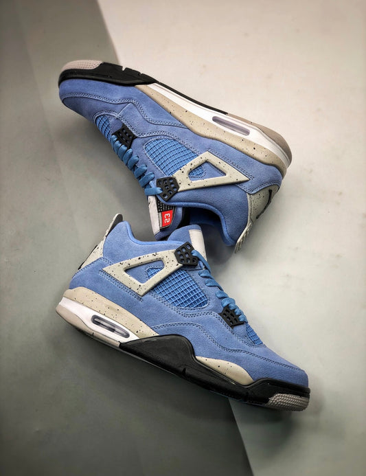 Jordan
Air Jordan 4 Retro sneakers