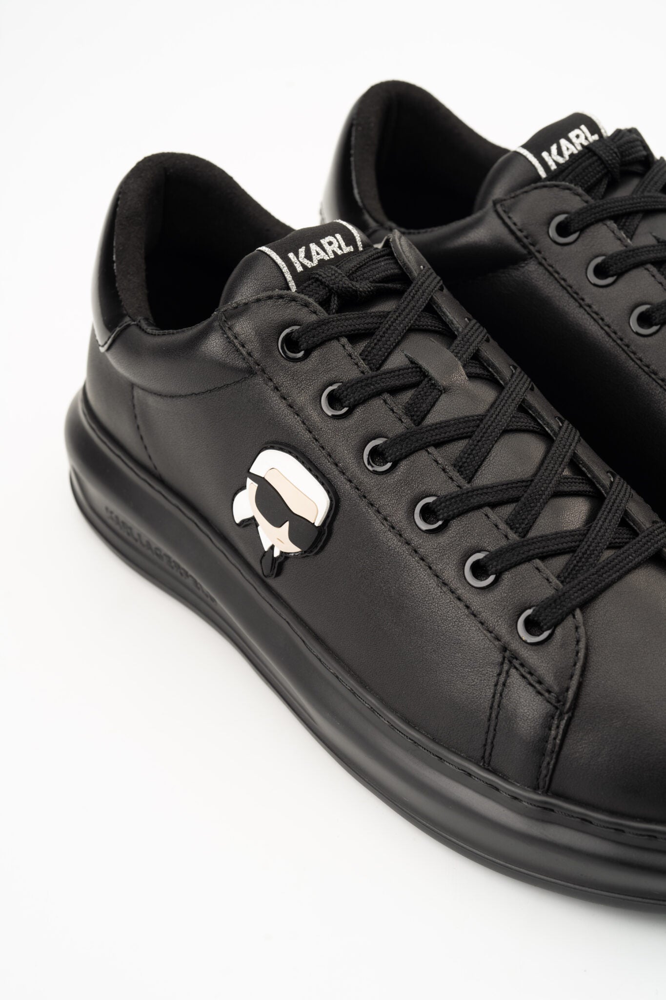 Karl Lagerfeld "IKON NFT Kapri Sneakers"