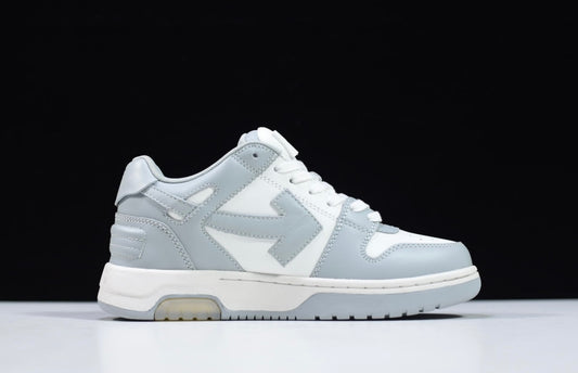 Off-White
Out Of Office leather sneakers