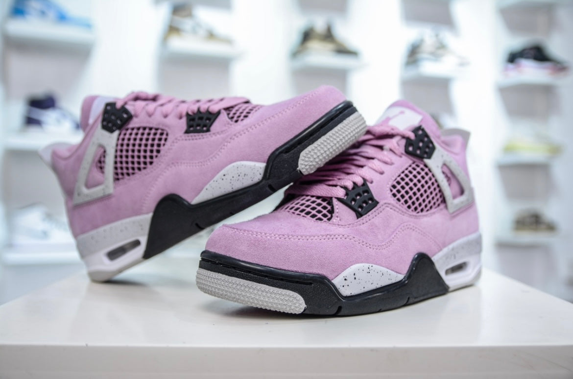 Jordan
Air Jordan 4 Retro "Orchid" sneakers