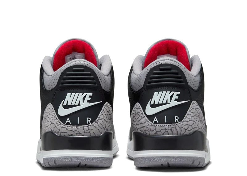 Jordan 3 Retro OG
Black Cement (2024)