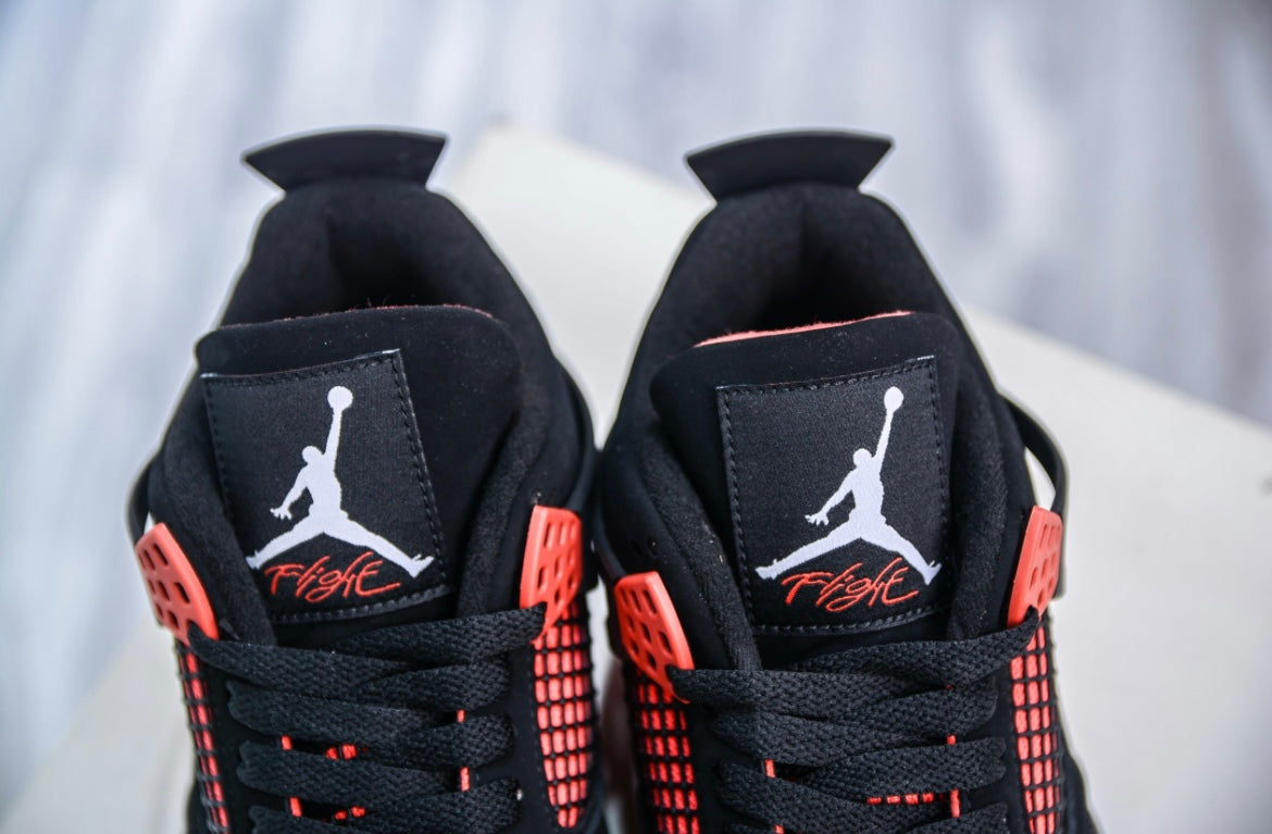 Jordan
Air Jordan 4 Retro "Red Thunder" sneakers