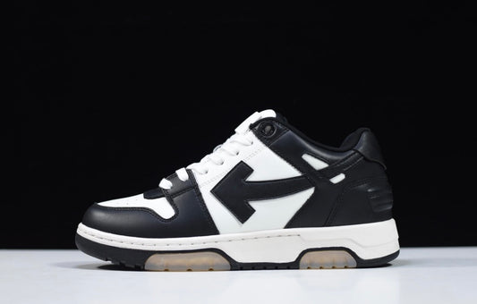 Off-White
Out Of Office leather sneakers