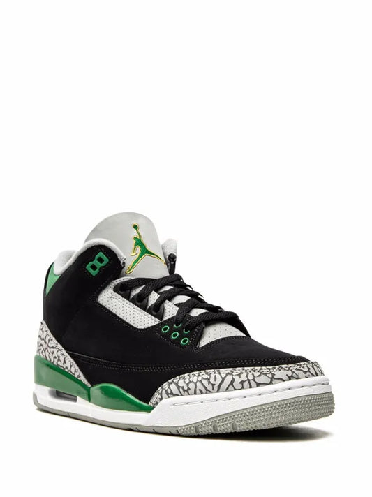 Jordan
Air Jordan 3 Retro "Pine Green" sneakers