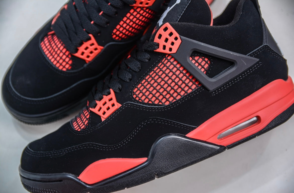Jordan
Air Jordan 4 Retro "Red Thunder" sneakers