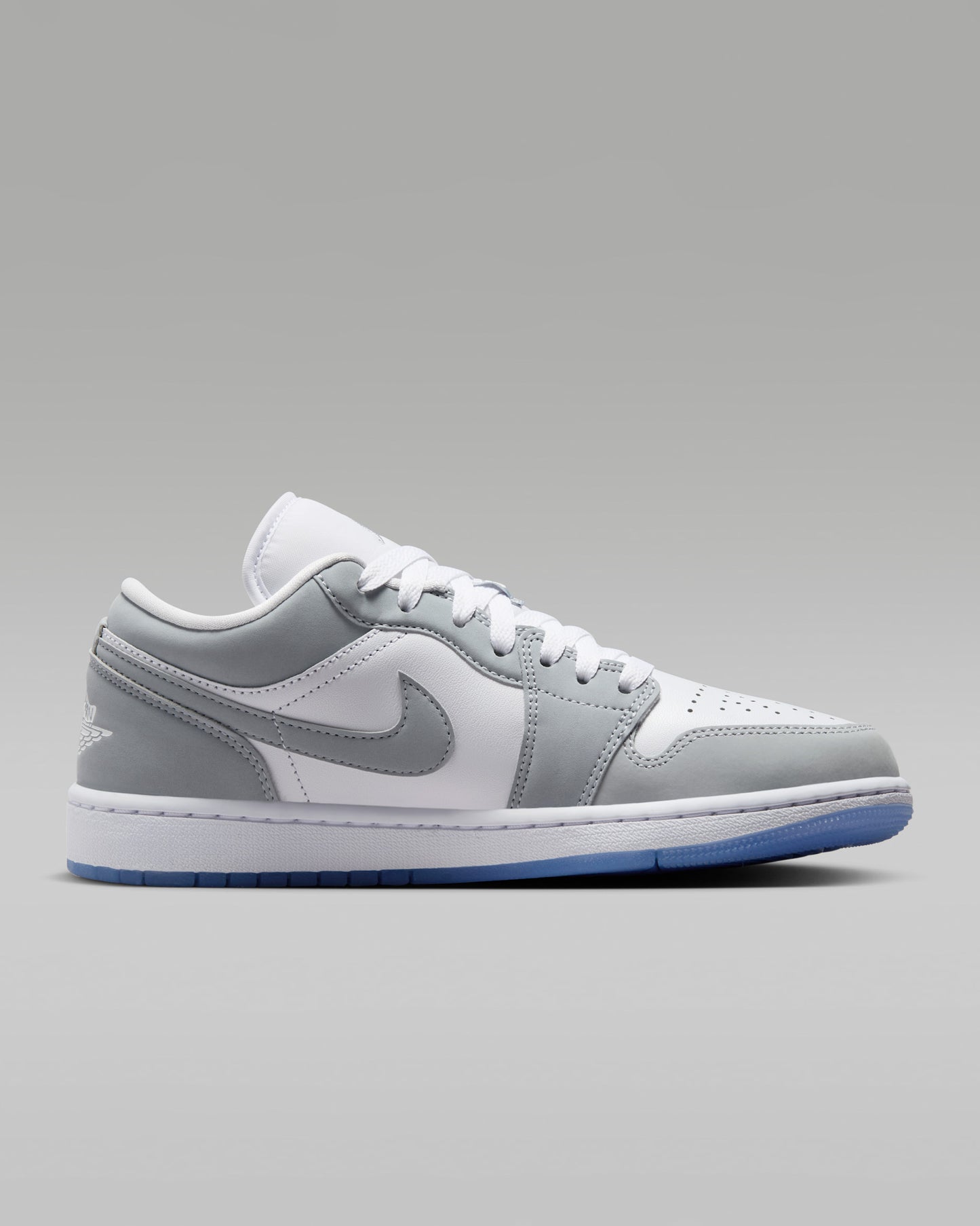 Air Jordan 1 Low shoes in the White/Wolf Grey-Aluminum